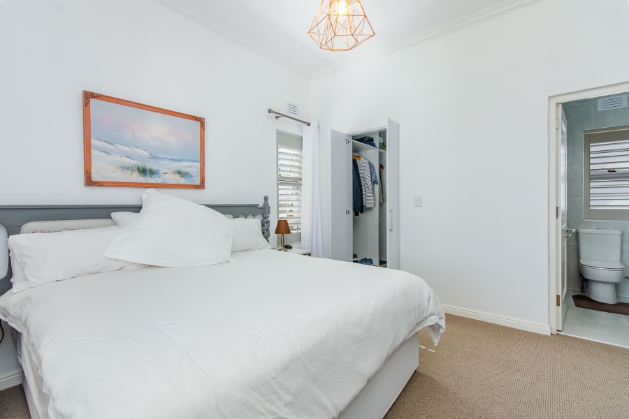 4 Bedroom Property for Sale in Pinehurst Western Cape